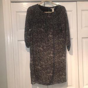 H&M black and white long sleeve shift dress
